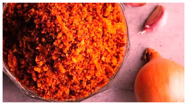 Onions Powder: ఉల్లిపాయల పొడి ఇలా చేస్తే.. ఎప్పుడైనా కూరల్లో వాడొచ్చు!
