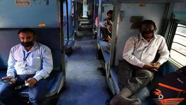 Railway New Rules: కీలమైన రూల్స్ మార్చిన ఇండియన్ రైల్వేస్.. ఆ తప్పు చేస్తూ పట్టుబడితే ఇక అంతే సంగతులు