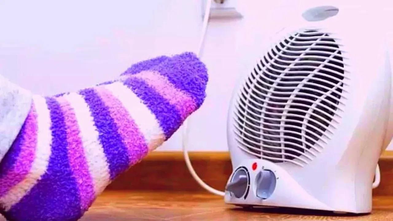 Room Heater Precautions: రూమ్ హీటర్ను అతిగా వాడేస్తున్నారా.. అయితే చాలా డేంజర్!