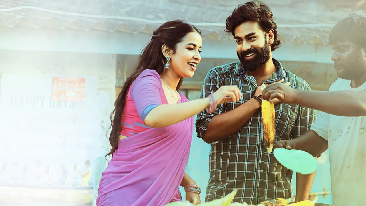 ఇక టీజర్ ఎండింగ్లో హీరో రక్షిత్ లుక్ చూస్తుంటే కథలో ఎవరూ ఊహించని ట్విస్ట్ ఉండబోతుందని తెలుస్తుంది. అదేంటనేది మాత్రం తెలియకుండా దర్శక నిర్మాతలు సీక్రెట్ను మెయిన్టెయిన్ చేయటం చూస్తుంటే సినిమాలో హై మూమెంట్ ఏదో ఉందనే ఆసక్తి పెరుగుతోంది.