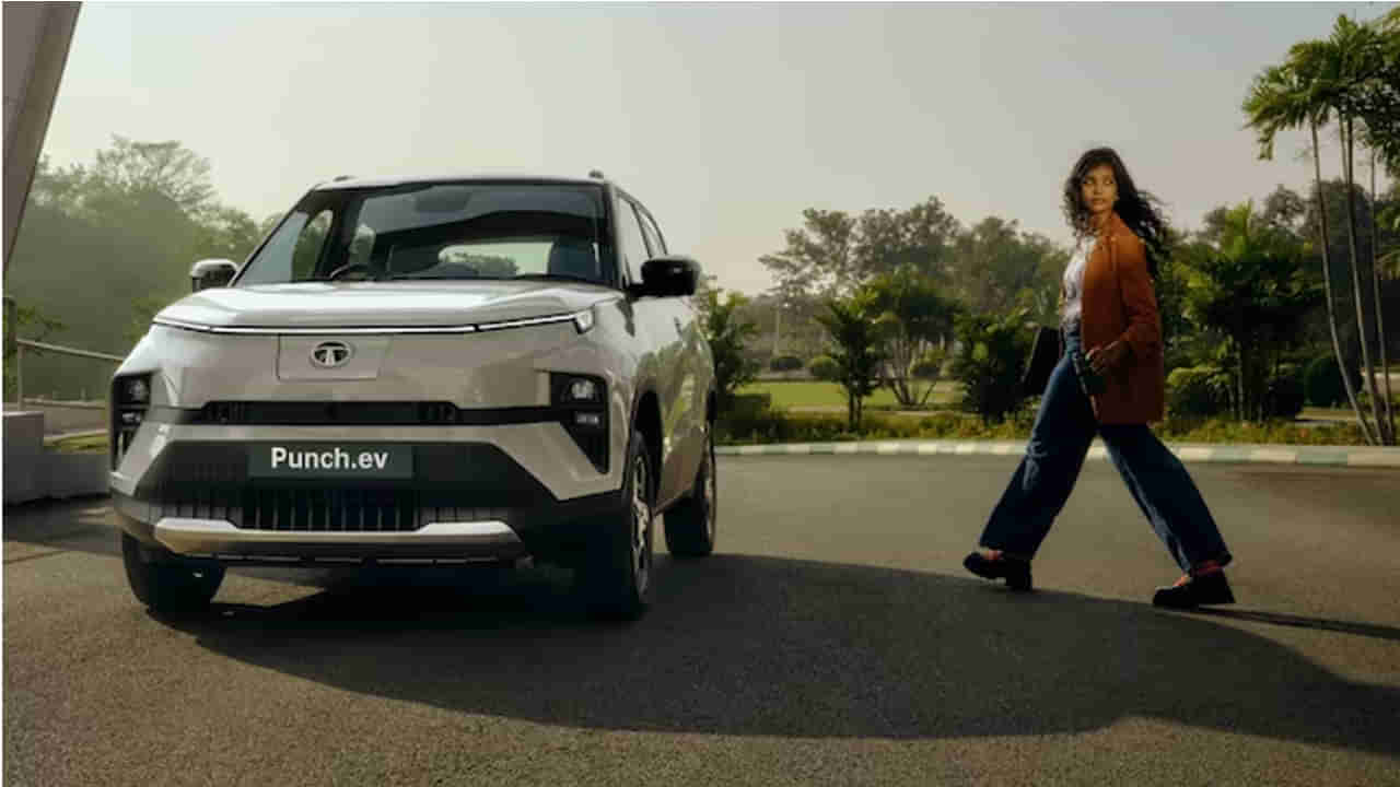 Tata Punch EV: టాటా పంచ్ ఈవీకి ముహూర్తం ఫిక్స్.. ఆ కారుతోనే పోటీ.. పూర్తి వివరాలు