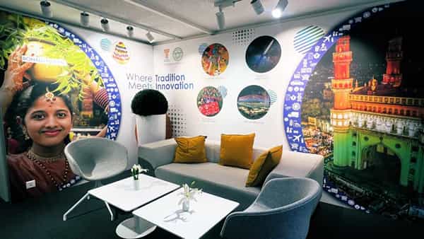WEF2024: ప్రపంచ వేదికపై మెరిసిన మన తెలంగాణ.. తెలంగాణ పెవిలియన్ హ్యాష్ట్యాగ్ ట్రెండింగ్
