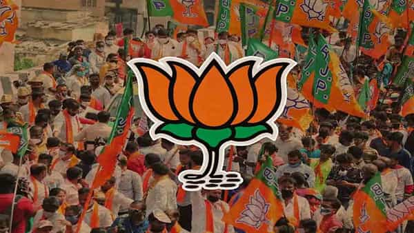 Bhongir Politics: భువనగిరి బీజేపీ ఎంపీ టికెట్ను బీసీకి ఇస్తారా..? రెడ్డి అభ్యర్థిని నిలబెడతారా ?