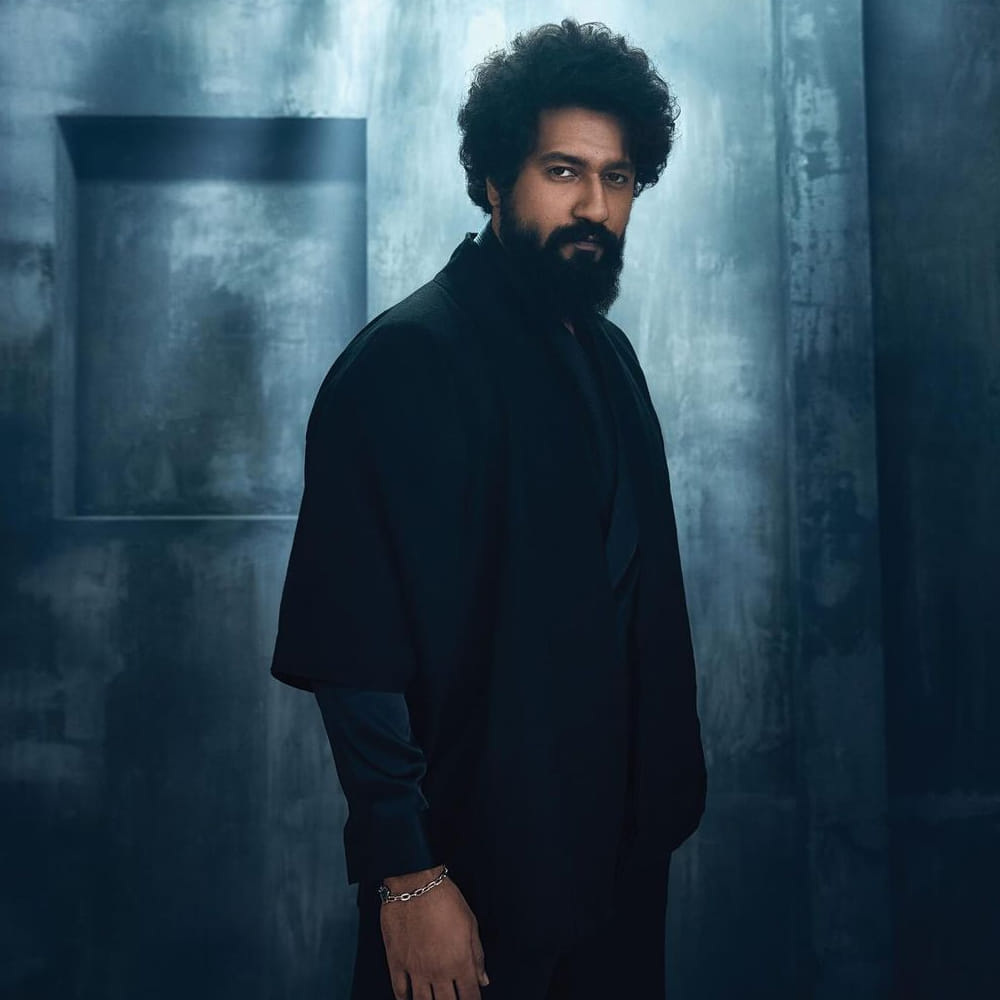 ఈ మధ్య కాలంగా బాలీవుడ్ మీడియాలో తెగ ట్రెండ్ అవుతున్న పేరు విక్కీ కౌషల్‌. ప్రొఫెషనల్‌ అండ్‌ పర్సనల్ విషయంలతోనూ న్యూస్‌ హెడ్‌లైన్స్‌లో కనిపిస్తున్నారు విక్కీ.