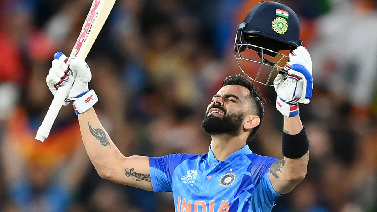 9- న్యూజిలాండ్‌పై అంతర్జాతీయ క్రికెట్‌లో భారత బ్యాట్స్‌మెన్ అత్యధిక సెంచరీ నమోదు చేయడానికి కింగ్ కోహ్లీకి 1 సెంచరీ అవసరం. ప్రస్తుతం కోహ్లి, సచిన్ టెండూల్కర్ చెరో తొమ్మిది సెంచరీలు సాధించారు.