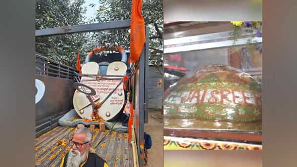 Worlds largest lock: అయోధ్య చేరుకున్న ప్రపంచంలోనే అతిపెద్ద బాహుబలి తాళం, బాలరాముడికి భారీ లడ్డూ ప్రసాదం..