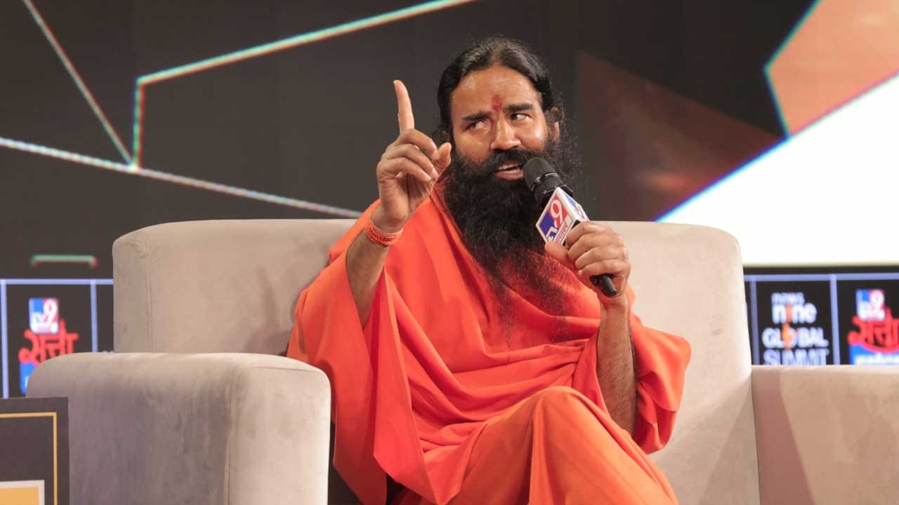 రష్యా, ఉక్రెయిన్ మధ్య జరుగుతున్న యుద్ధానికి సంబంధించి.. ఈ సంక్షోభ సమయంలో ప్రధాని నరేంద్ర మోదీ తీసుకున్న చొరవను ప్రపంచం మొత్తం చూసిందని, ఆయన పాత్రను అంగీకరించిందని అన్నారు. చాలా దేశాలు భారతదేశం పాత్రను ముఖ్యమైనవిగా పరిగణించాయని అన్నారు. జమ్మూ కాశ్మీర్‌లో మారుతున్న పరిస్థితులపై రక్షణ మంత్రి రాజ్‌నాథ్ సింగ్ మాట్లాడుతూ.. ఈ రోజు కాశ్మీర్‌లో ప్రతిచోటా శాంతి, ప్రశాంతత కనిపిస్తోందని అన్నారు. కాశ్మీర్ నేడు అభివృద్ధి పథంలో ముందుకు సాగుతోంది. పెద్ద సంఖ్యలో పర్యాటకులు అక్కడికి చేరుకుంటున్నారు. కాశ్మీర్‌ లోయ ప్రజలు అక్కడ పెద్ద మార్పును చూస్తున్నారు. ఉగ్రవాదాన్ని మనం ఎప్పటికీ సహించలేమన్నారు.