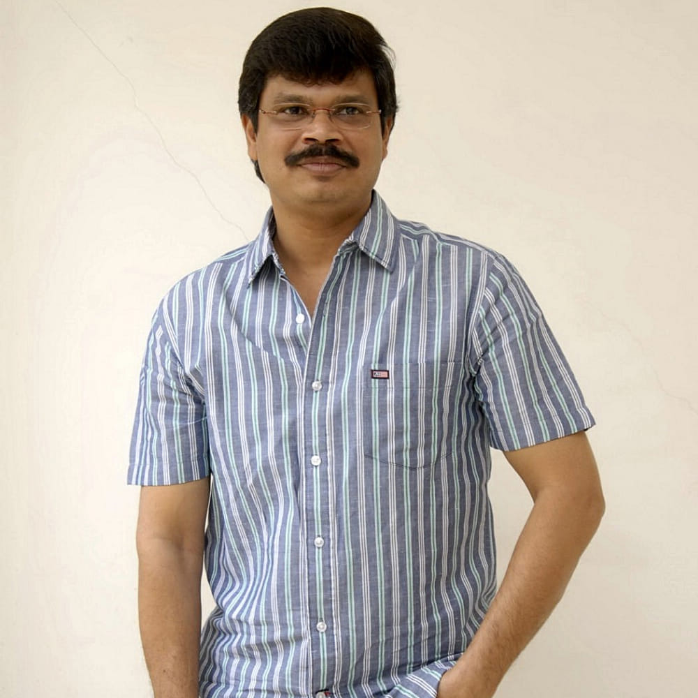 సాధారణంగా ఓ ఫ్లాప్ ఇస్తే.. ఆ దర్శకుడి వైపు వెళ్లడానికి ఆలోచిస్తుంటారు నిర్మాతలు. కానీ బోయపాటి మాత్రం స్కంద తర్వాత అప్పుడే గీతా ఆర్ట్స్‌లో అల్లు అరవింద్‌ను ఒప్పించారు. ఆయన్ని ఒప్పించడం అంటే మామూలు విషయం కాదు. కానీ బోయపాటి కథలో నటించడానికి హీరో కరువయ్యారిప్పుడు. బిజీ హీరోలను నమ్ముకుని.. తాను ఖాళీ అయిపోయారు బోయపాటి.
