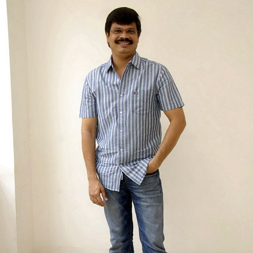 గీతా ఆర్ట్స్‌లో బోయపాటి శ్రీను సినిమా అనగానే.. అందరూ ముందుగా అల్లు అర్జున్ కోసమే అనుకున్నారు. కానీ బన్నీతో సినిమా అంటే బోయపాటి కనీసం మరో మూడేళ్లు వెయిట్ చేయాలి. ఎందుకంటే పుష్ప 2తో పాటు 3 కూడా ఉండేలా కనిపిస్తుందిప్పుడు. అలాగే అట్లీ కుమార్ ప్రాజెక్ట్ లాక్ అయింది. ఇవన్నీ అవ్వాలంటే కనీసం రెండు నుంచి మూడేళ్లైనా పడుతుంది. 