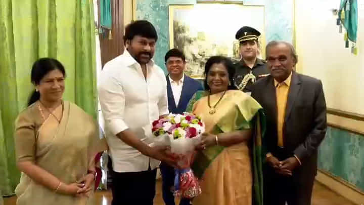 Chiranjeevi : మెగాస్టార్ చిరంజీవికి గవర్నర్ అభినందనలు.. Chiranjeevi : మెగాస్టార్ చిరంజీవికి గవర్నర్ అభినందనలు..