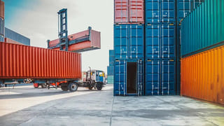 Watch Video: ఓరీ దేవుడో.. ఇదెక్కడి దారుణం రా సామీ..! ఇడ్లీ-సాంబార్‌తో ఐస్ క్రీం అట.. వాళ్లను జైల్లో పెట్టాలంటున్న నెటిజన్లు..