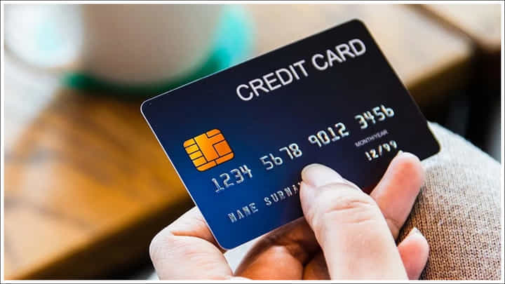 Credit Card Scam: క్రెడిట్ కార్డులో ఈ కొత్త రకం మోసం గురించి మీకు తెలుసా? తస్మాత్ జాగ్రత్త Credit Card Scam: క్రెడిట్ కార్డులో ఈ కొత్త రకం మోసం గురించి మీకు తెలుసా? తస్మాత్ జాగ్రత్త