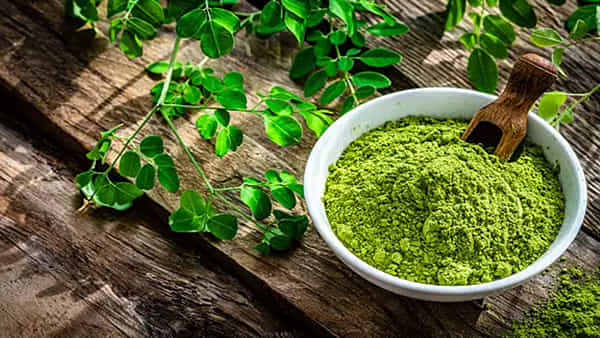 Drumstick leaves water: చిన్నగా ఉన్నాయని తక్కువగా చూడకండి..! ఉదయాన్నే ఈ నీళ్లు తాగితే ఏం జరుగుతుందో తెలుసా..?