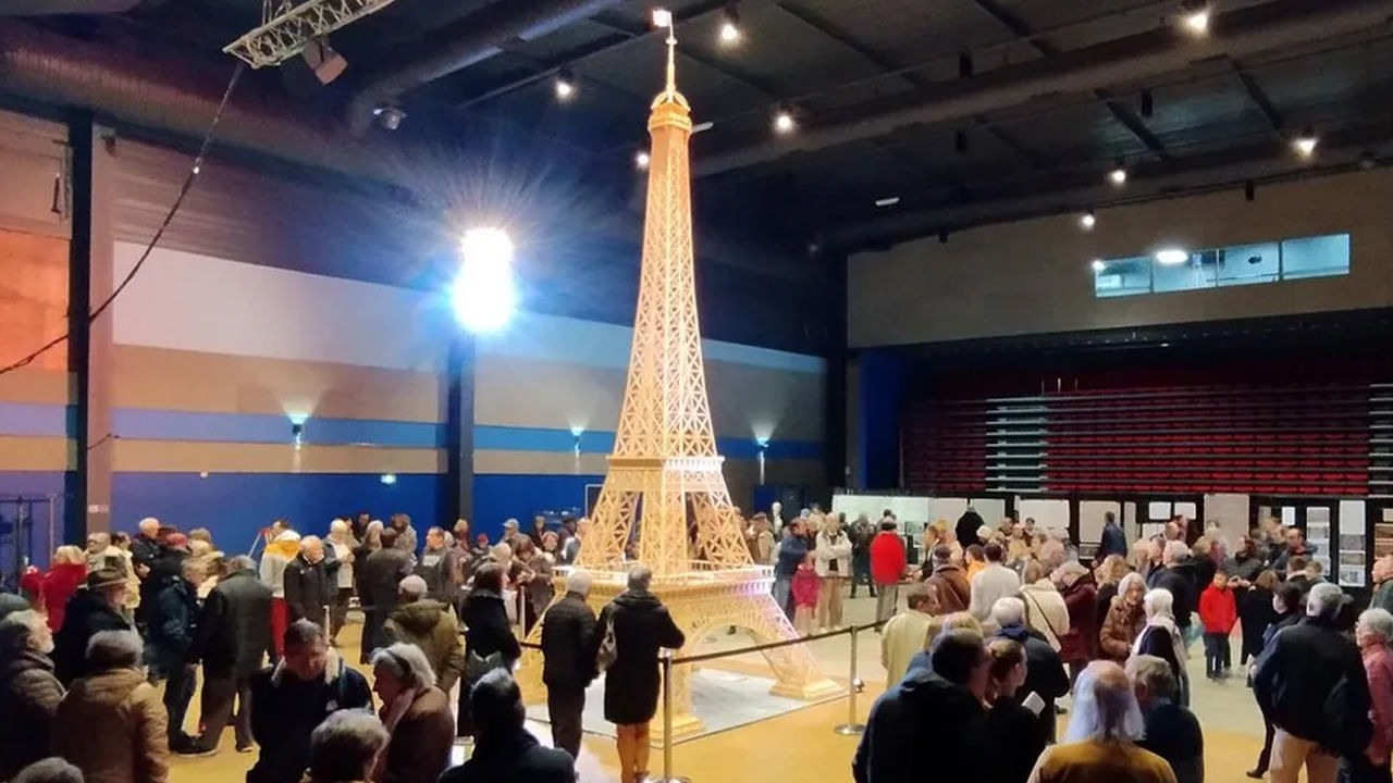 Eiffel Tower: వావ్‌ వండర్‌.. 7 మిలియన్ల అగ్గిపుల్లలతో ఈఫిల్‌ టవర్‌.. చిన్న తప్పుతో ఏనిమిదేళ్ల కష్టం వృధా..!