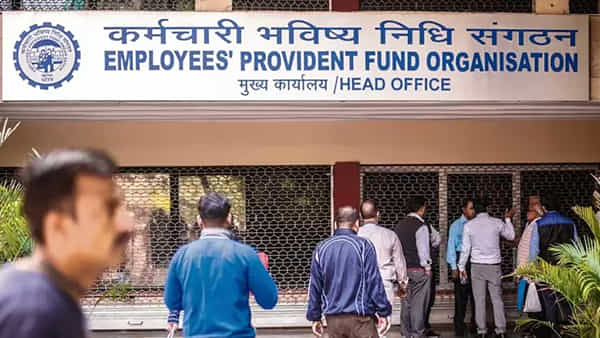 EPFO: ఈ ఉద్యోగులంతా 18-25 సంవత్సరాల వయస్సు ఉన్నవారే.. ఈపీఎఫ్వో కీలక డేటా
