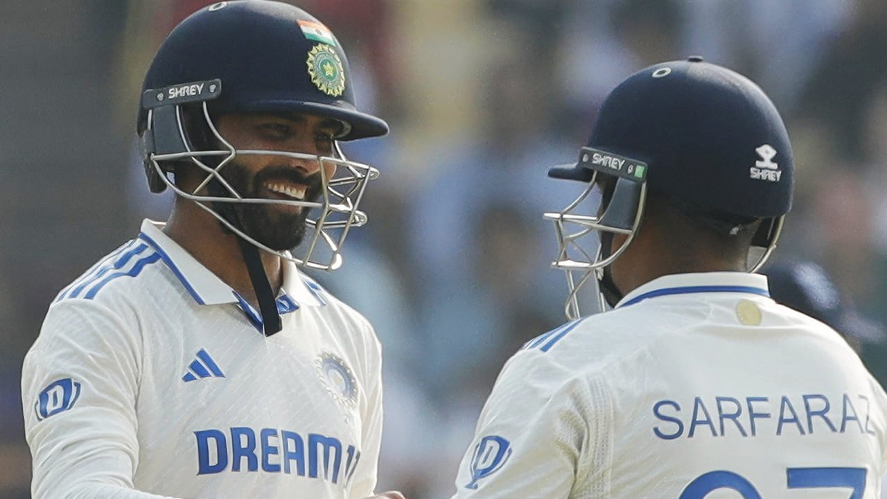 IND vs ENG 3rd Test 1st Day: రాజ్‌కోట్‌లో తొలిరోజు భారత్ అదరహో.. రోహిత్, జడేజా సెంచరీలు, సర్ఫరాజ్ తుఫాన్ ఇన్నింగ్స్..