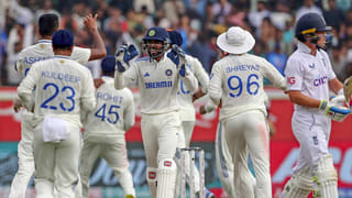 Video: ఇదెక్కడి భీభత్సం భయ్యా.. 5 బంతుల్లో 24.. 12 బంతుల్లో సర్వ నాశనం.. వీడియో చూస్తే బౌలర్‌పై జాలేస్తుందంతే