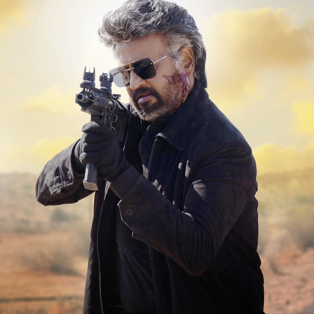 రీసెంట్ టైమ్స్‌లో రజనీ నుంచి వచ్చిన పేట, దర్బార్‌, అన్నాత్తే సినిమాలు సో సోగానే ఆడాయి. అందుకే జైలర్‌ సక్సెస్‌ను గ్రాండ్‌గా సెలబ్రేట్ చేసింది తలైవా ఆర్మీ. మోస్ట్ అవెయిటెడ్‌ హిట్ కావటంతో ఫ్యాన్స్ పండగ చేసుకున్నారు.