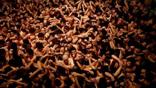 Viral News: సెలవులు, డబ్బుల కోసం అమ్మతనాన్నే అడ్డుపెట్టుకున్న మహిళ.. 17 సార్లు గర్భవతిగా నాటకం.. చివరికి..