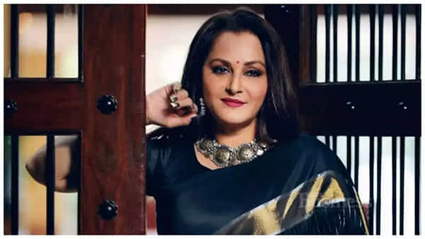 Jaya Prada: పరారీలో నటి జయప్రద.. అరెస్ట్ చేయాలంటూ ఆదేశించిన కోర్టు