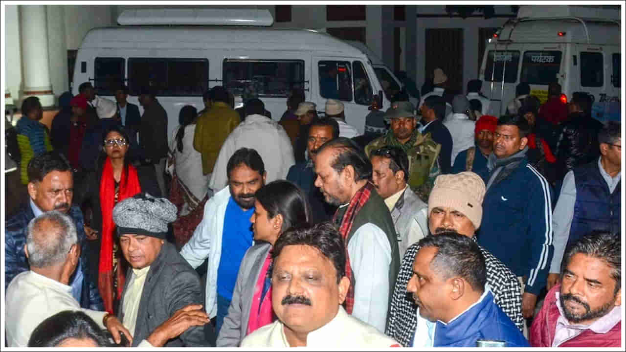 రిసార్ట్‌లో చిరాకుతో ఉన్న జార్ఖండ్ ఎమ్మెల్యేలు.. కారణం ఏంటో తెలిస్తె అయ్యో పాపం అనాల్సిందే