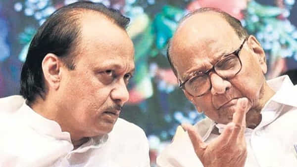 Maharashtra Politics: మాజీ సీఎం శరద్ పవార్కు షాక్.. పార్టీ పేరు, గుర్తుపై ఎన్నికల సంఘం సంచలన ప్రకటన..
