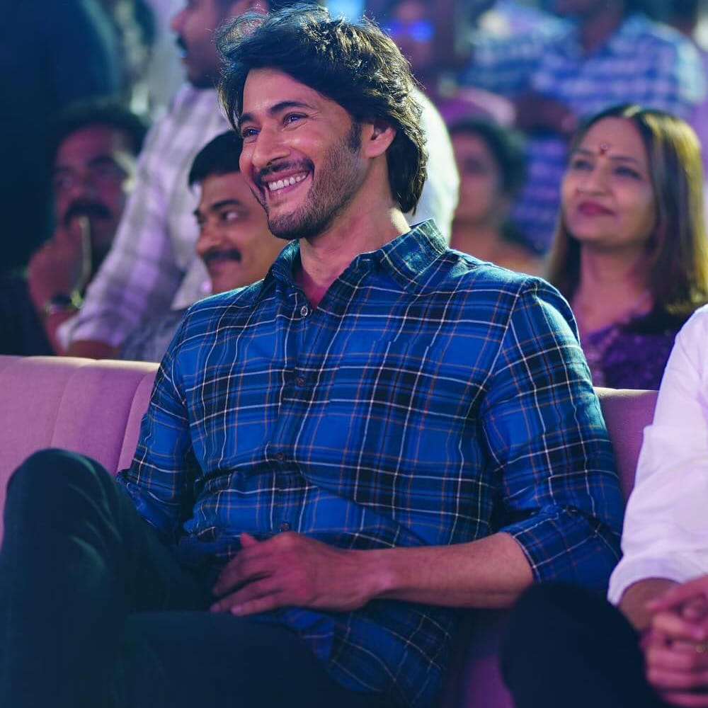 గుంటూరు కారమే తనకు చివరి తెలుగు సినిమా అని ముందుగానే ఫిక్సైపోయారు మహేష్ బాబు. అందుకే అందులో ఫ్యాన్స్కు ఏమేం కావాలో గుర్తు పెట్టుకుని మరీ వడ్డీతో సహా ఇచ్చేసారు. డాన్సులైనా, డైలాగులైనా, పాటలైనా ఏం చేసినా ఇప్పుడే.. రాజమౌళి సినిమా తర్వాత అంతా అంతర్జాతీయమే అని ఫ్యూచర్ను ముందే ఊహించేసారు సూపర్ స్టార్.