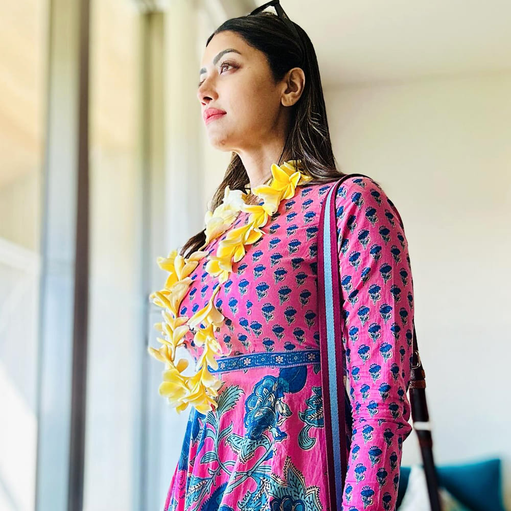 తమిళ, కన్నడ భాషల్లో యాక్ట్‌ చేసినా ఎక్కువగా మలయాళంలోనే గుర్తింపు తెచ్చుకుంది. అక్కడ చాలా సినిమాల్లో నటించిది. 