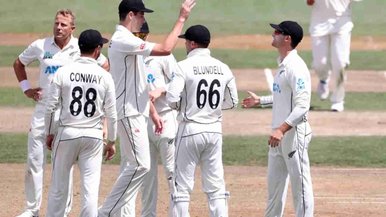 NZ Vs AUS: ఒక్క టీ20, వన్డే ఆడని దిగ్గజ బౌలర్.. కట్ చేస్తే.. 12 ఏళ్ల కెరీర్ ఖేల్ ఖతం!