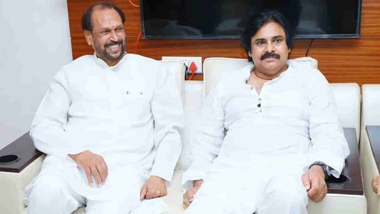 Pawan Kalyan: అనకాపల్లి సీటు యమ హాటు.. కానీ.. పవన్ కల్యాణ్ ఎంట్రీతో సీనే మారిపోయిందిగా..