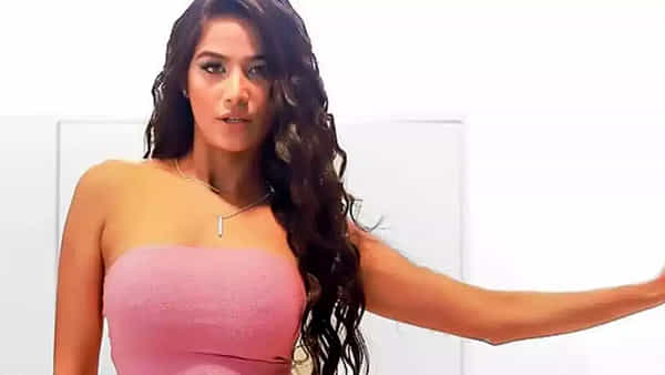 Poonam Pandey: పూనమ్ పాండేకు దెబ్బ మీద దెబ్బ.. లేనిపోని కష్టాలు తెచ్చిపెట్టిన పబ్లిసిటీ స్టంట్