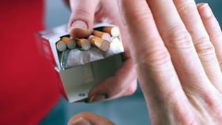 Roti: రోటీ, చపాతీలను మంటలపై కాలుస్తున్నారా.. అయితే మీరు ఈ విషయాలు కచ్చితంగా తెలుసుకోవాల్సిందే