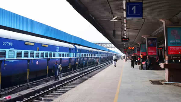 Indian Railways: ఫ్లాట్ఫామ్ టికెట్ వ్యాలిడిటీ ఎంత సేపు ఉంటుంది.? ఇదిగో వివరాలు..