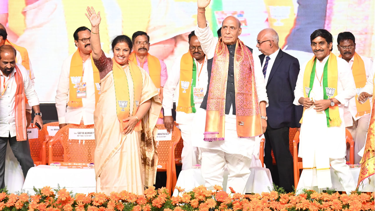 Rajnath Singh: పోలవరం విషయంలో ఏపీ సర్కార్ సీరియస్‌గా లేదు.. కేంద్ర మంత్రి రాజ్‌నాథ్ సింగ్‌ విమర్శలు