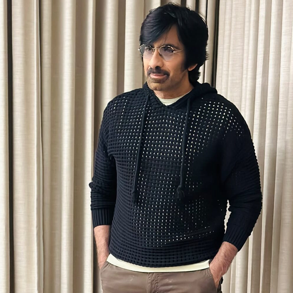 తాజాగా రవితేజ సైతం మల్టీప్లెక్స్ బిజినెస్‌లోకి అడుగు పెడుతున్నారు. మరి మాస్ రాజా కట్టబోయే థియేటర్స్ ఎక్కడున్నాయి..? వాటి ముచ్చట్లేంటి.? మన హీరోలకు సినిమాలు మాత్రమే కాదు.. బిజినెస్ కూడా ముఖ్యమే.