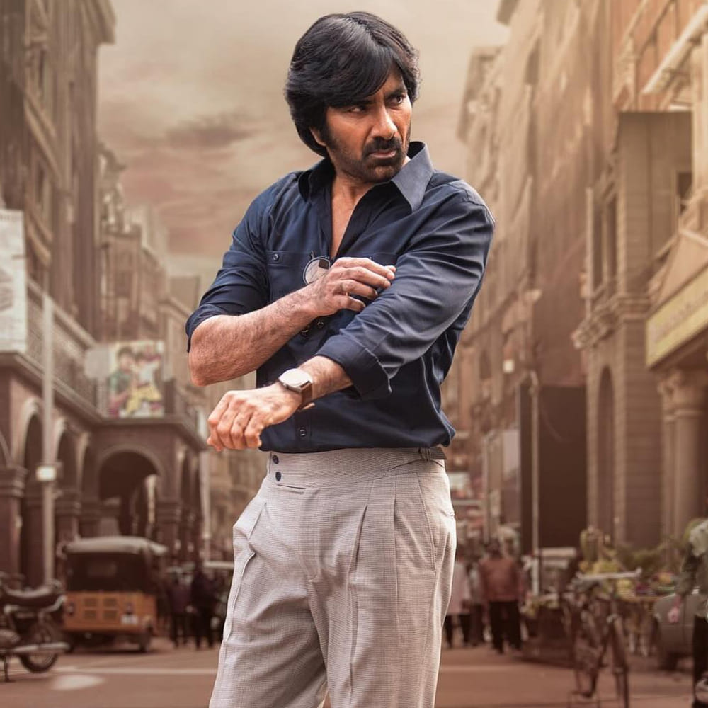 దిల్‌సుఖ్ నగర్‌లోని జ్యోతి 70MMను రెన్యువేట్ చేసి.. అక్కడే మల్టీప్లెక్స్ నిర్మిస్తున్నారు రవితేజ.  ఏషియన్ వాళ్లతో కలిసి రవితేజ ఈ మల్టీప్లెక్స్ నిర్మిస్తున్నారు. మొత్తం 6 స్క్రీన్స్‌తో ఉన్న మల్టీప్లెక్స్‌గా దీన్ని రెన్యువేట్ చేస్తున్నారు.