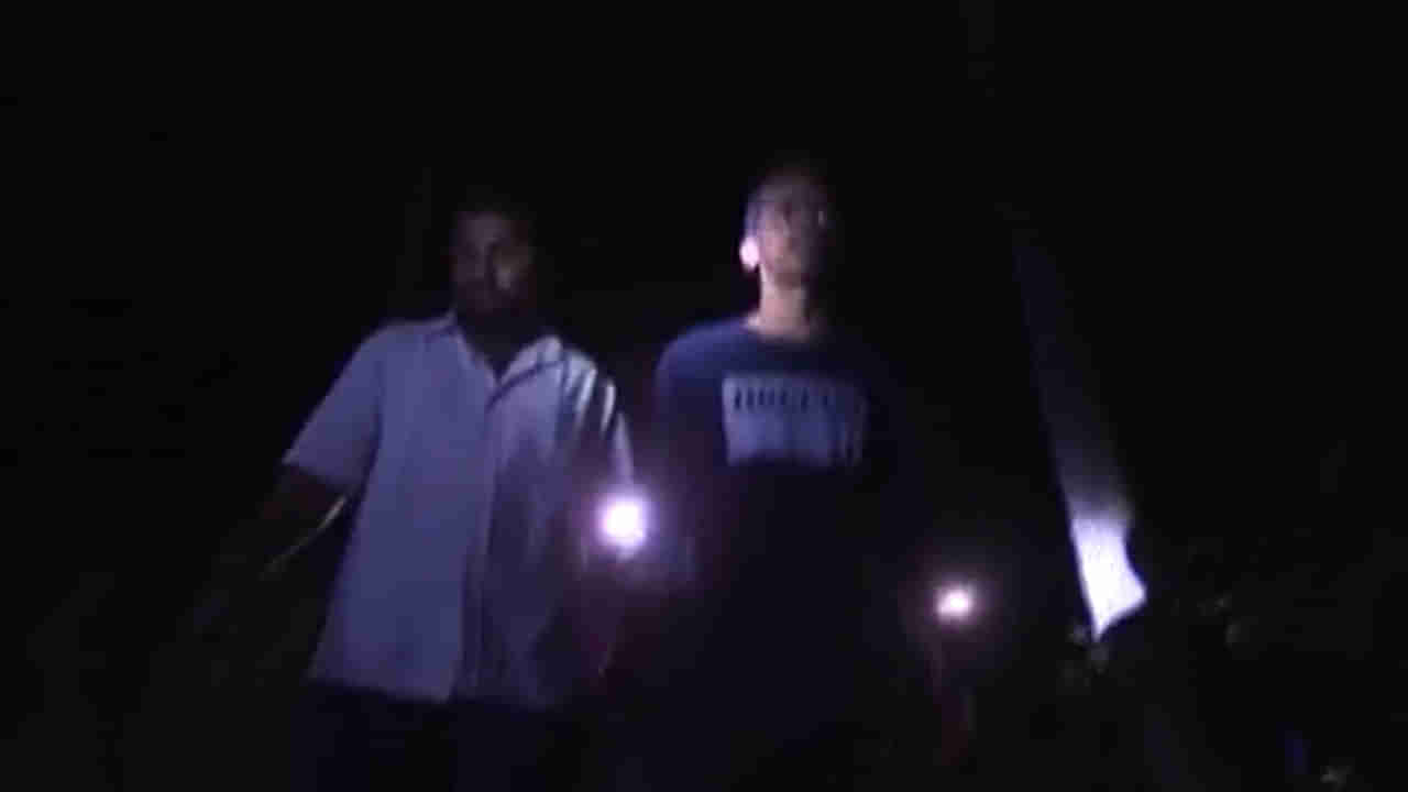 AP News: కన్నెపిల్లల ఇళ్లే టార్గెట్.! చీకటిలో తిరుగుతోన్న నల్లటి ఆకారం.. అరుపులు, వింతశబ్దాలు..