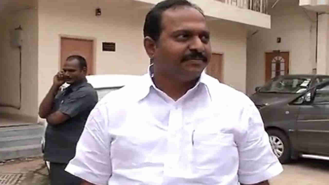 YSRCP: పులివెందులలో టిడిపికి బిగ్ షాక్.. వైసీపీలో కీలక నేత..