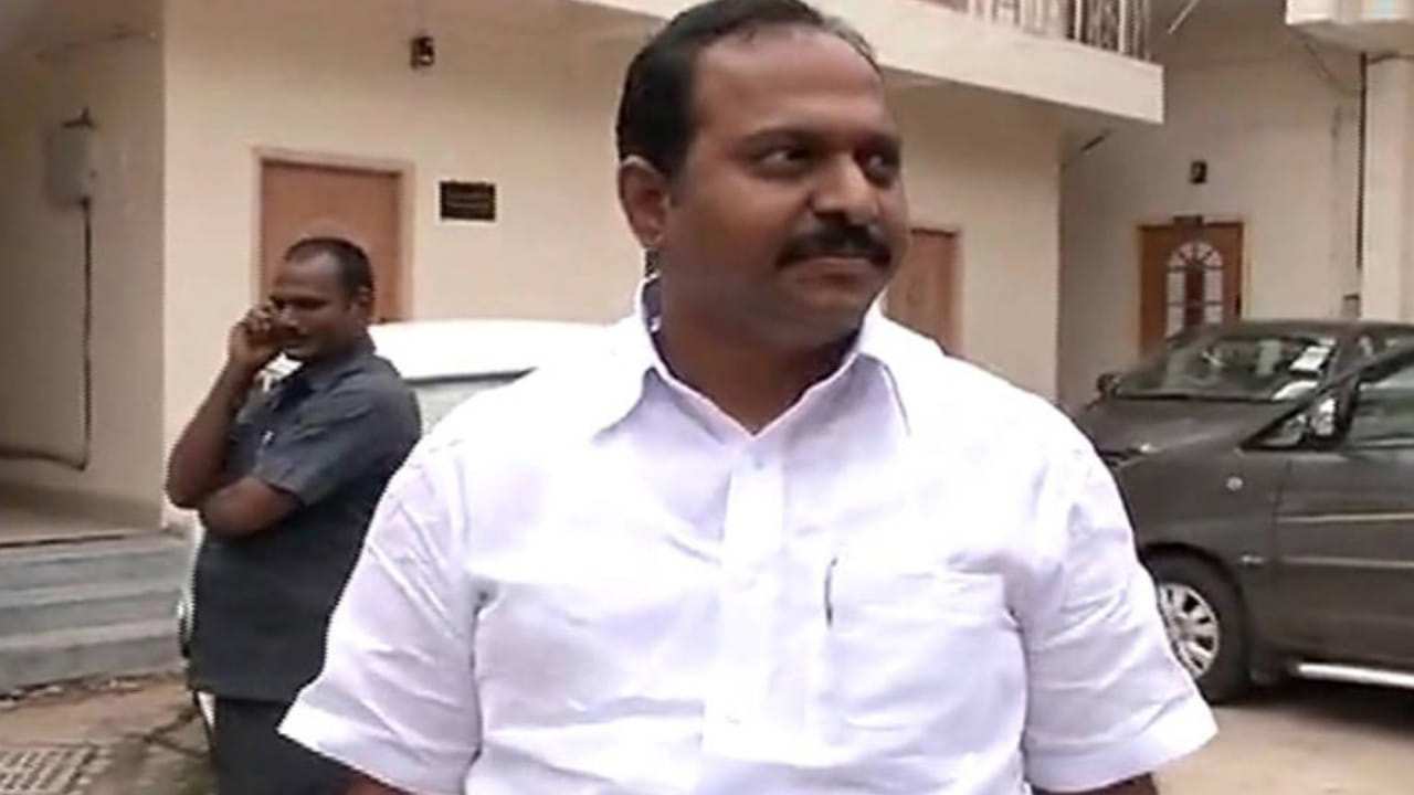 YSRCP: పులివెందులలో టిడిపికి బిగ్ షాక్.. వైసీపీలో కీలక నేత..