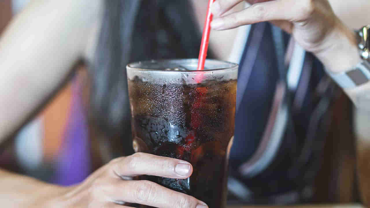 Soft Drinks Side Effects: కూల్‌ డ్రింక్స్‌ మీరూ తాగుతున్నారా? త్వరలోనే మీకు లివర్‌ క్యాన్సర్ గ్యారెంటీ..