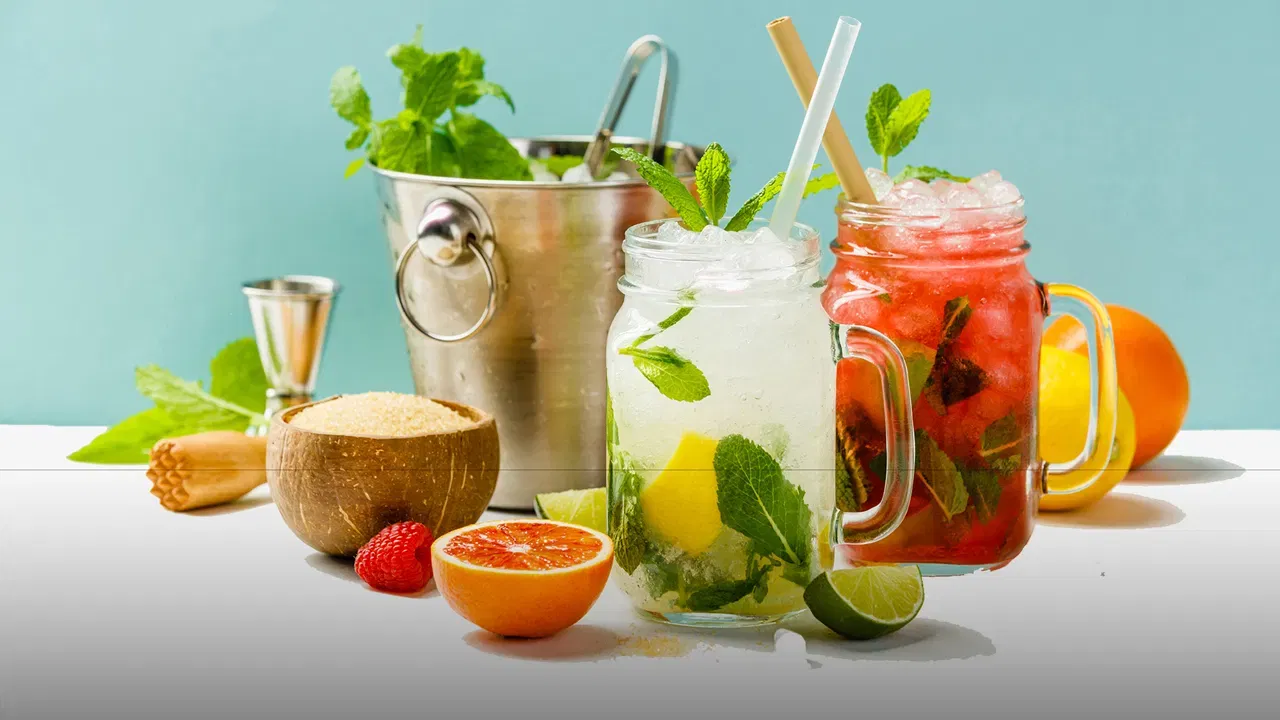 Summer Foods: వేసవిలో ఆరోగ్యంగా ఉండాలంటే.. ఈ పదార్థాలను తీసుకోవాల్సిందే!