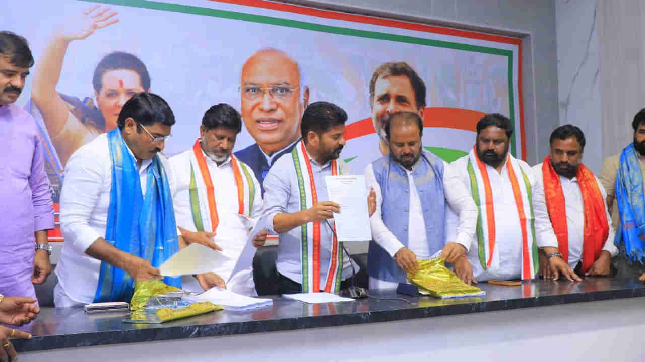 Telangana: మా ఫ్యామిలీకి సిటివ్వండి ప్లీజ్.. ఎంపీ టిక్కెట్ల కోసం క్యూ కట్టిన కాంగ్రెస్ కీలక నేతలు..