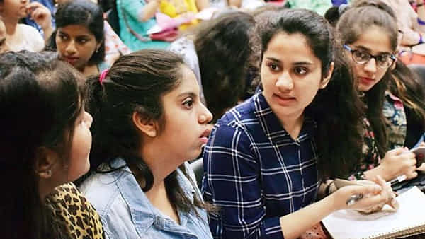 TS Inter Hall Tickets 2024: నేడే తెలంగాణ ఇంటర్ పరీక్షల హాల్టికెట్లు విడుదల.. ఫిబ్రవరి 28 నుంచి ఎగ్జామ్స్