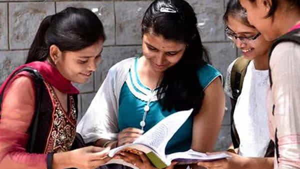 TS Inter English Practical Test: ఫిబ్రవరి 16న ఇంటర్ ఫస్ట్ ఇయర్ విద్యార్ధులకు ఆంగ్ల భాషా నైపుణ్యాలపై ప్రాక్టికల్ టెస్ట్