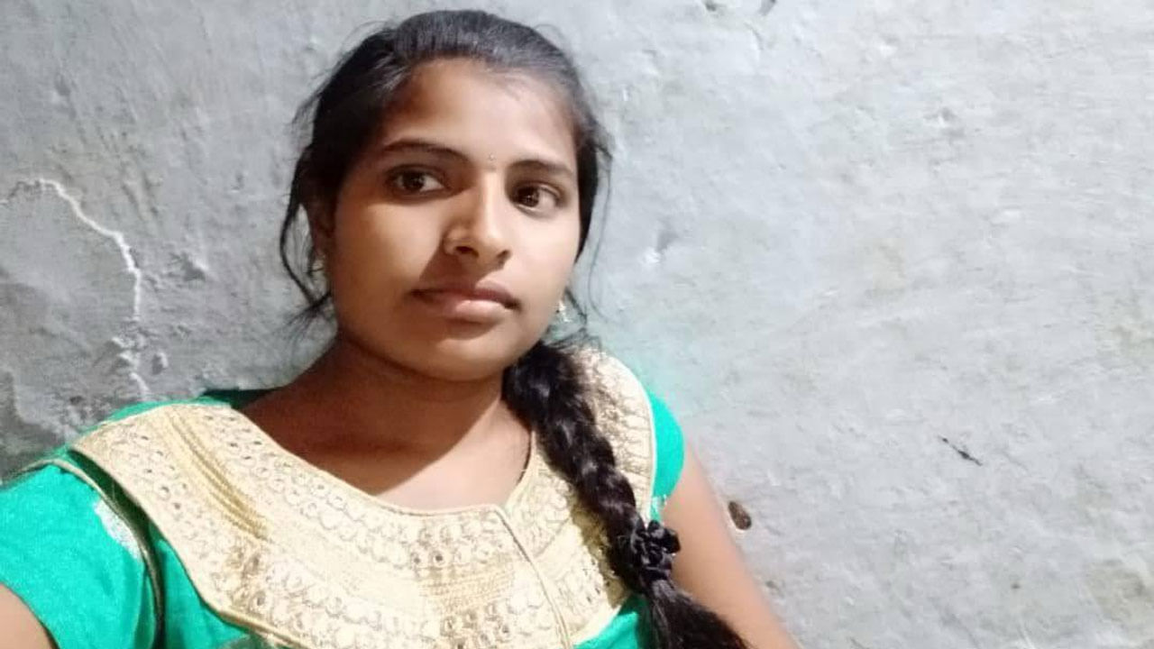 Hyderabad: హస్టల్లో ఉంటూ ఆత్మహత్యకు పాల్పడ్డ యువతి.. ఏం జరిగిందంటే..