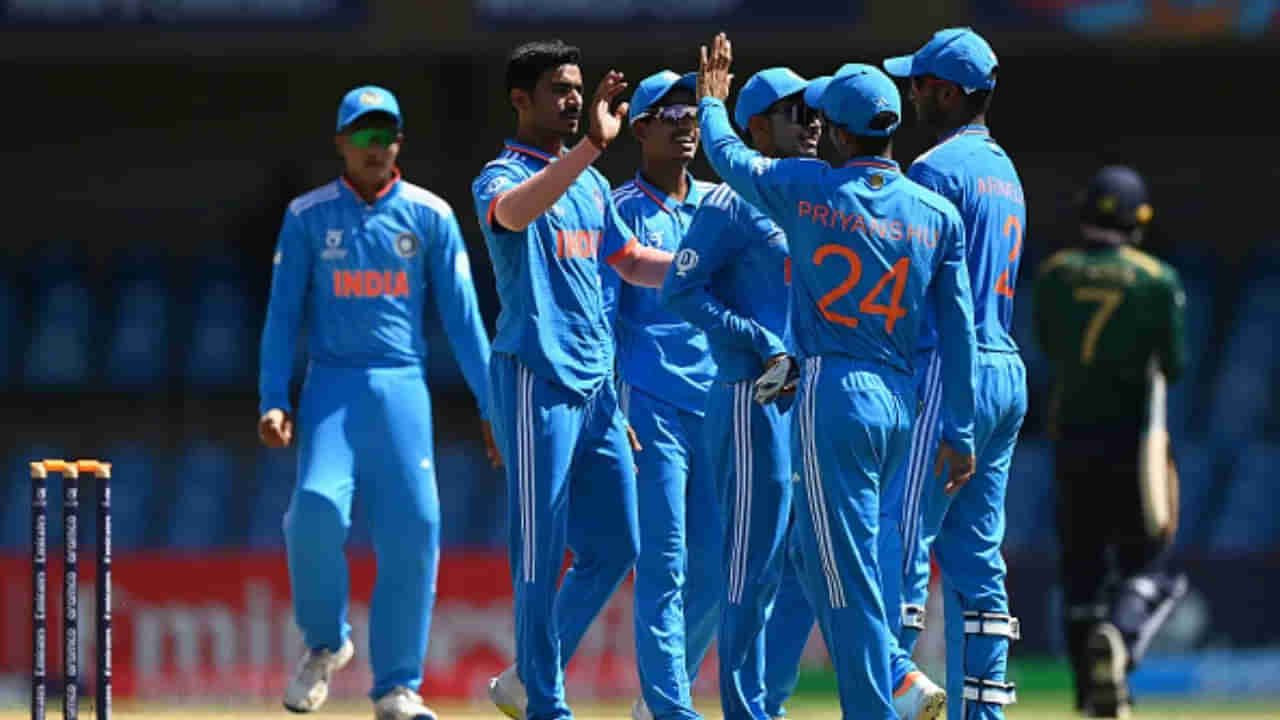 India U19: అండర్-19 ప్రపంచకప్‌లో చరిత్ర సృష్టించేందుకు సిద్ధమైన భారత ఆటగాళ్లు.. వీళ్ల బ్యాక్‌గ్రౌండ్ ఏంటో తెలుసా?