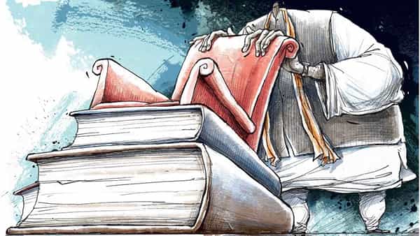 Universities VC: తెలంగాణ యూనివర్సిటీల వీసీలకు దరఖాస్తుల వెల్లువ.. రికార్డు స్థాయిలో అప్లికేషన్లు..