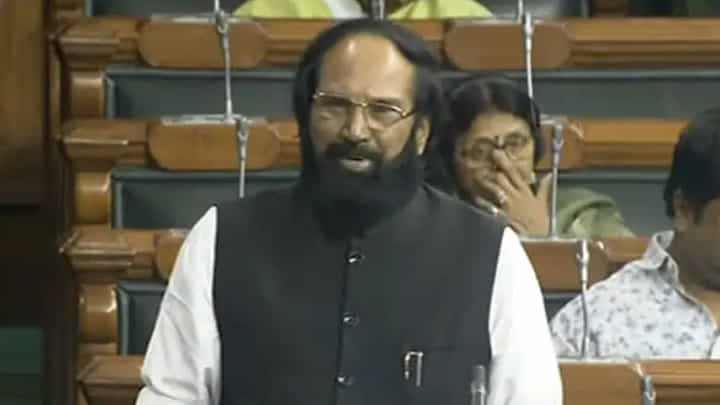 Telangana: కాగ్ రిపోర్ట్ ఆధారంగా కఠిన చర్యలుంటాయి.. బీఆర్ఎస్కు ఉత్తమ్ వార్నింగ్ Telangana: కాగ్ రిపోర్ట్ ఆధారంగా కఠిన చర్యలుంటాయి.. బీఆర్ఎస్కు ఉత్తమ్ వార్నింగ్