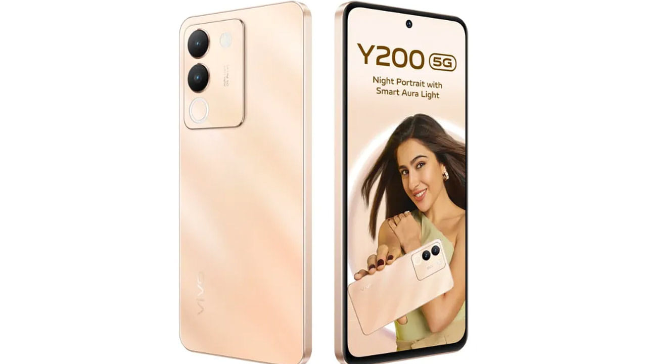 ఈ స్మార్ట్ ఫోన్లో 44W వైర్డ్ ఫాస్ట్ చార్జింగ్కు సపోర్ట్ చేసే 5,000mAh బ్యాటరీని అందించనున్నారు. ఈ ఫోన్ 6జీబీ, 8జీబీ ర్యామ్ ఆప్షన్లతో పాటు 128 జీబీ ఆన్బోర్డ్ స్టోరేజ్తో వస్తుంది. ఫోన్ను లాక్/అన్లాక్ చేయడానికి ఫింగర్ ప్రింట్ సెన్సార్ను డిస్ప్లేలో అందించారు.