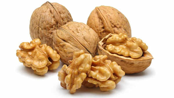 Health: నానబెట్టిన వాల్నట్స్తో ఎన్నో ప్రయోజనాలు.. రోజూ ఉదయం తింటే..